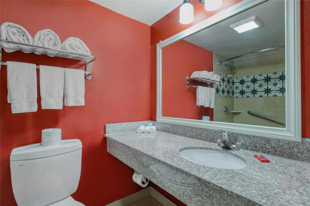 SureStay Hotel by Best Western Camarillo