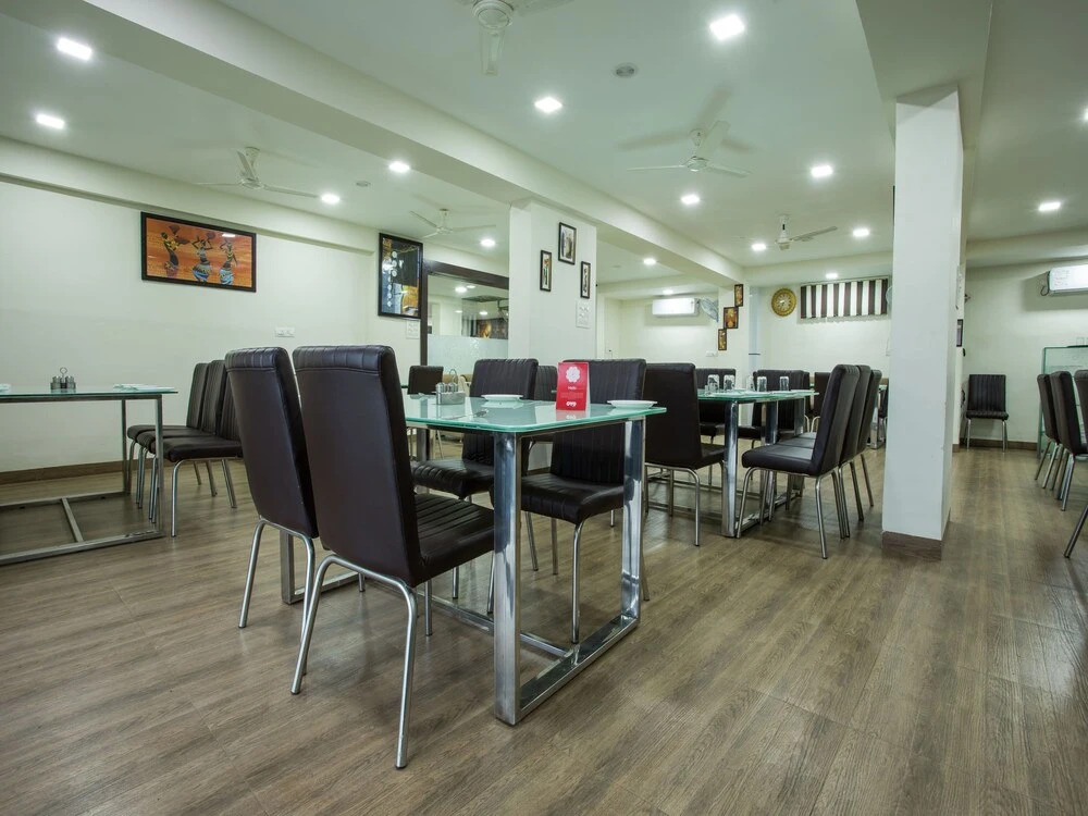 OYO 6668 Hotel Prithviraj