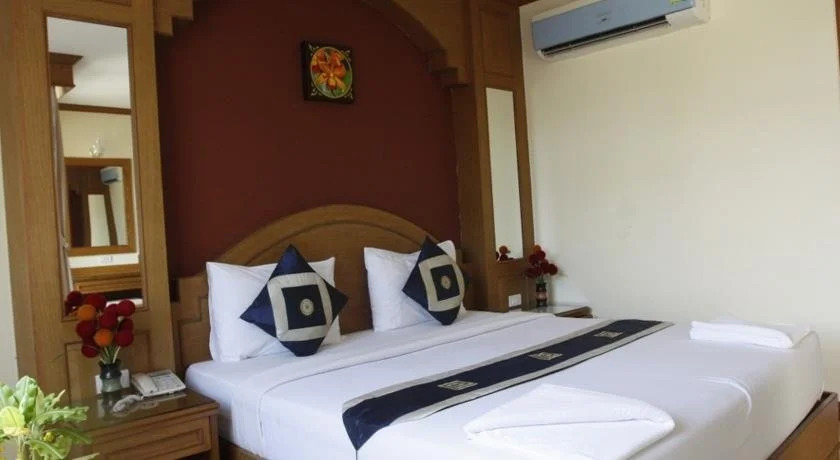 Siam Hotel