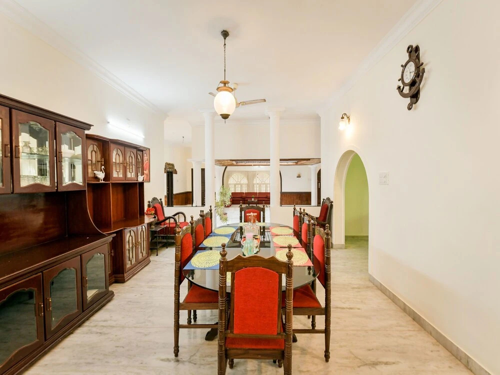 OYO 14145 Home Spacious 4BHK Villa Elamakkara
