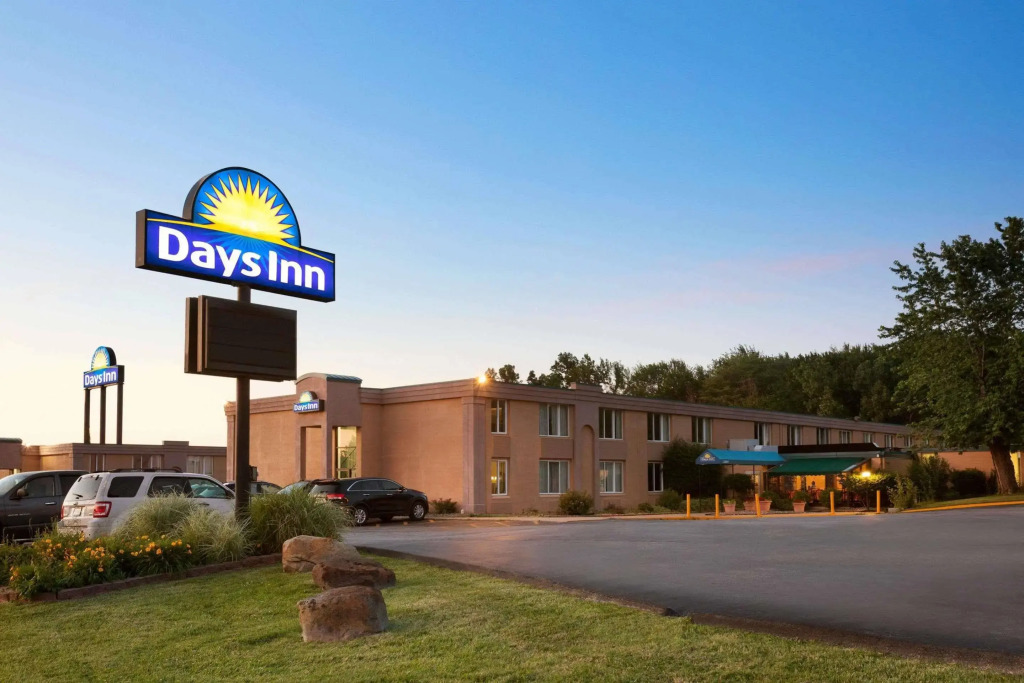 Days Inn Cleveland Willoughby