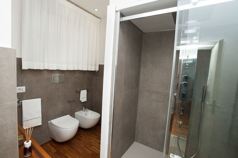Naca Suite