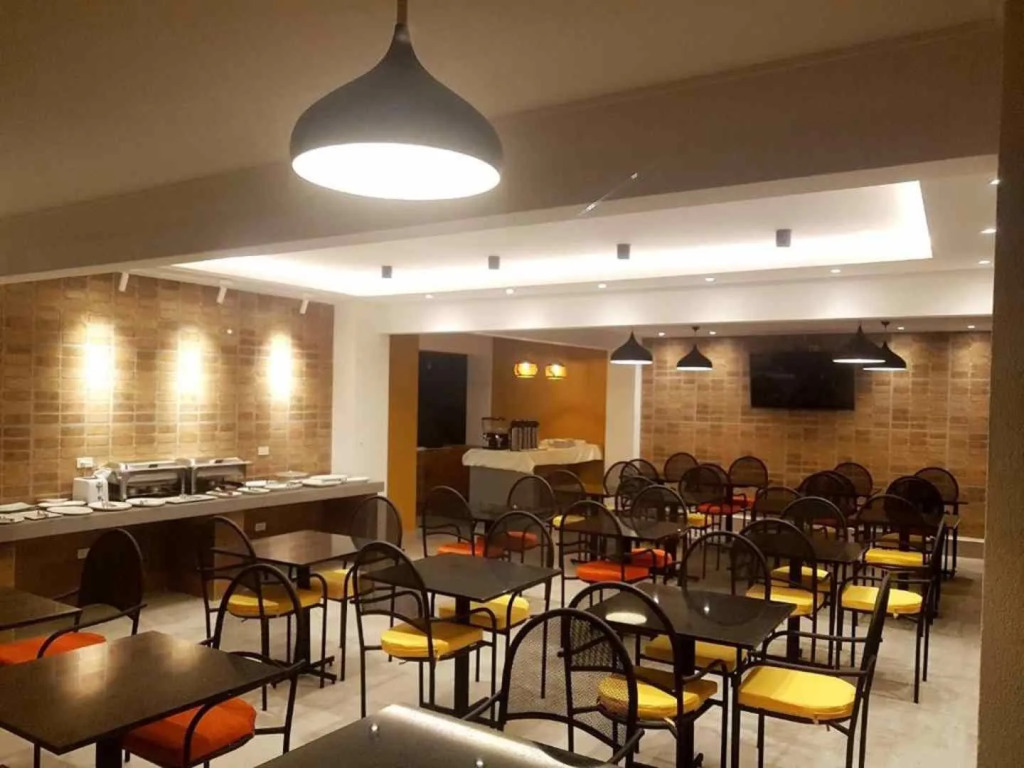 Premium Suites Deluxe Aparthotel Equipetrol