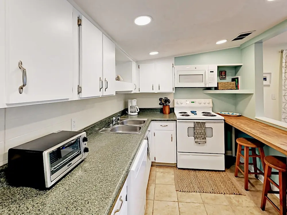 5313 26th Ave S Home 2 Bedrooms 2 Bathrooms Home