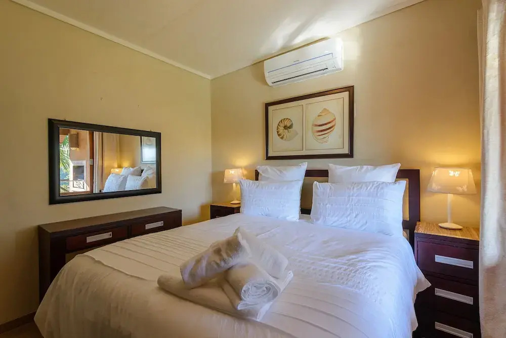 San Lameer Villa Rentals One Bedroom Standard 10425