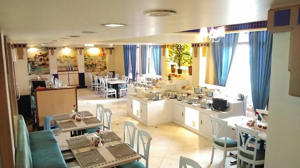 Royal Fort Hotel