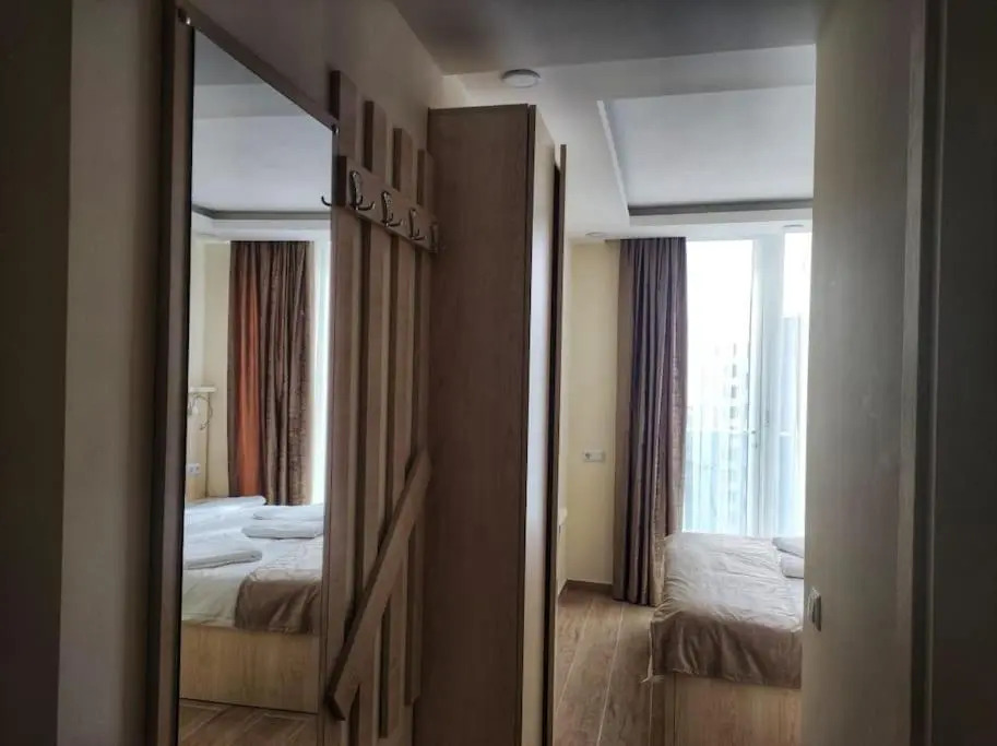 Leo Group BEST Apartment 14-300B Sunrise Batumi