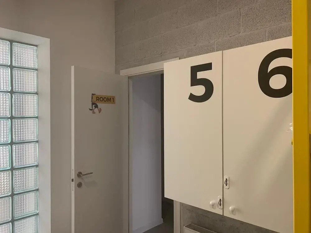 Duck Hostel