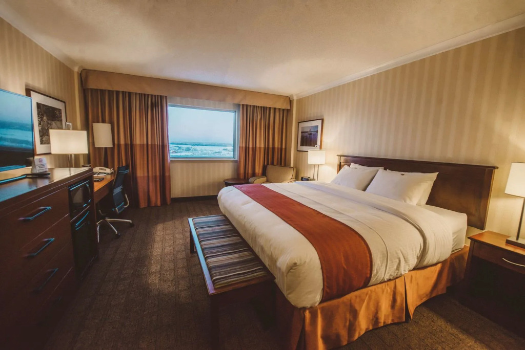 The Explorer Hotel