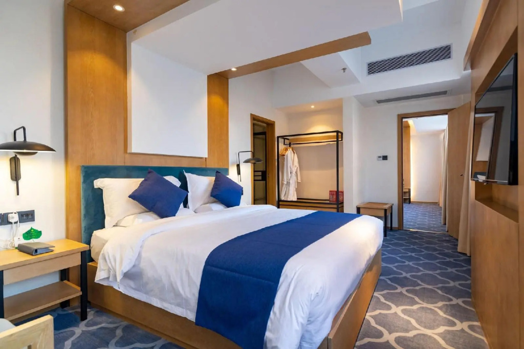 Shenzhen Flight One Hotel