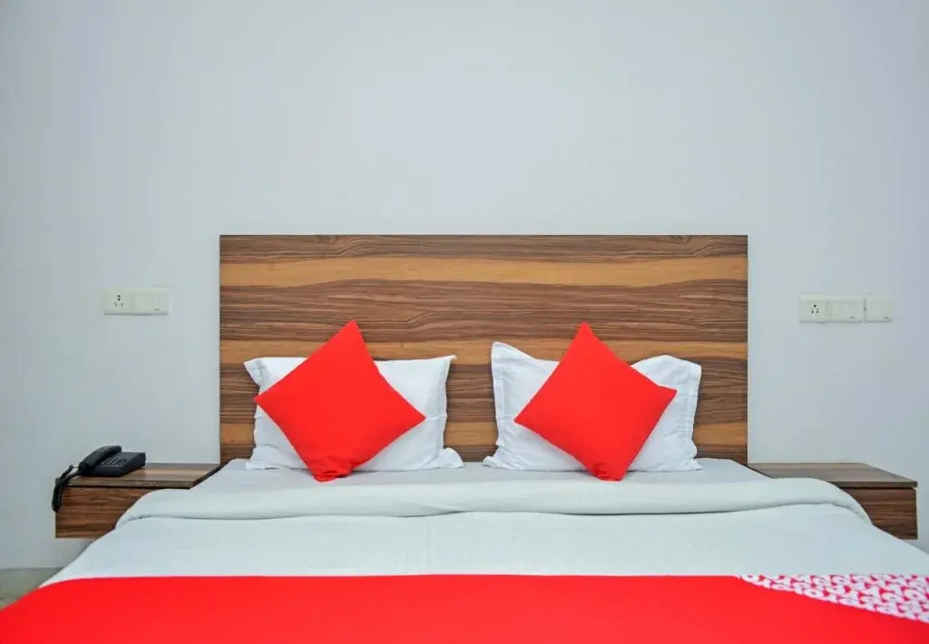 Sky Residency By OYO Rooms