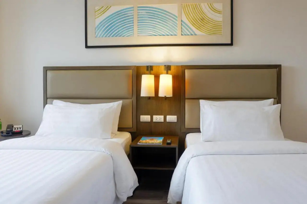 MCollection - Stay Near Private Beach in Boracay