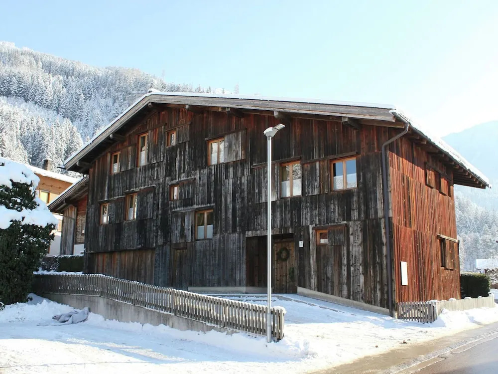 Spacious Apartment in Tyrol With Mountain View