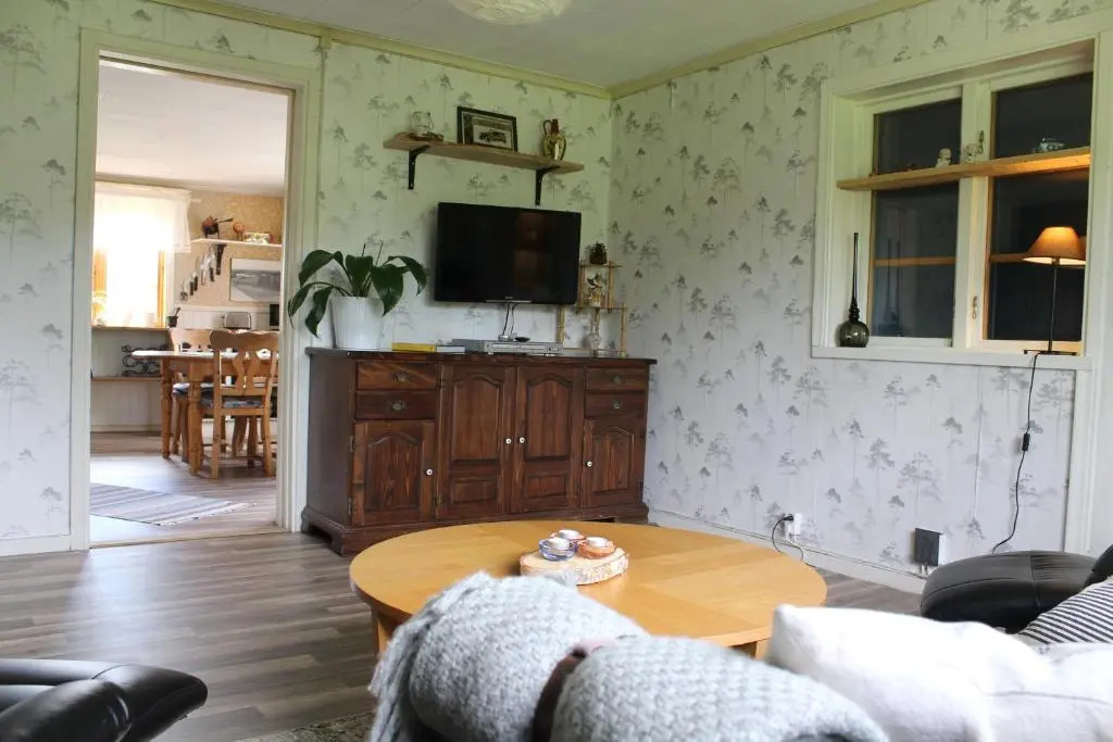 Cozy Farm Cottage near Romme Alpin and Other Outdoor Activities in Dalarna Free WIFI Free Parking