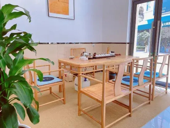 Hotels in Belas