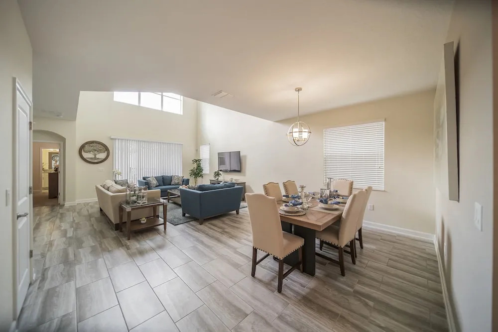 Lovely Vacation Home with Pool CG1646