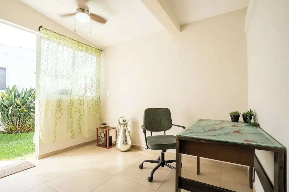 Family House in Jiutepec with Pool & BBQ