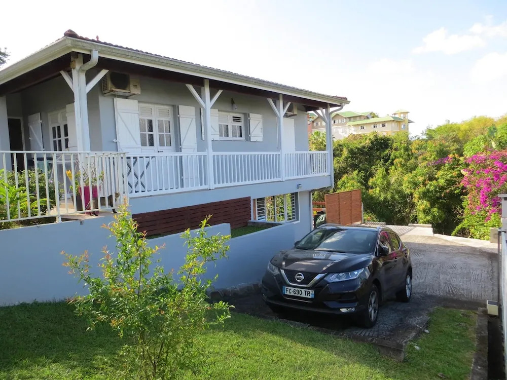 House With 2 Bedrooms in Les Trois-îlets, With Enclosed Garden and Wif
