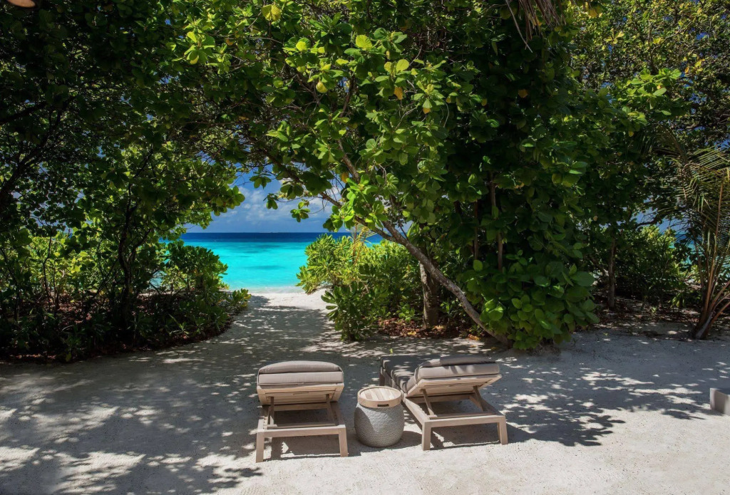 Vakkaru Maldives - Luxury Private Island Resort