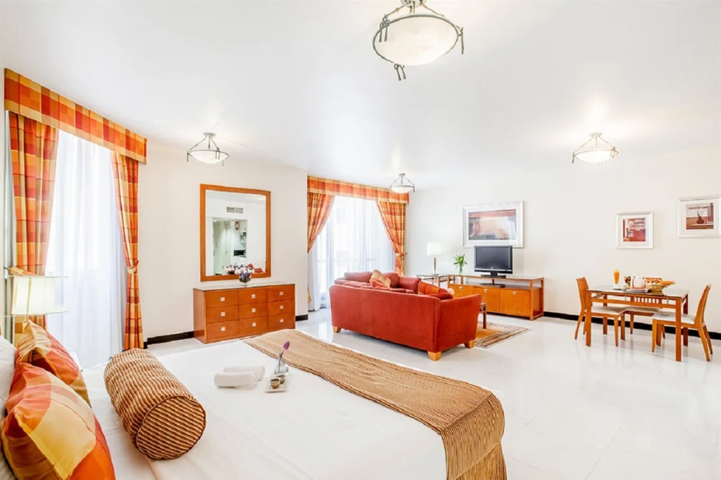Golden Sands Hotel Apartments