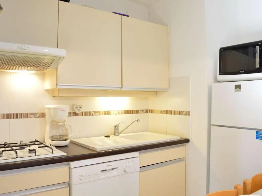 Appartement Cap d'Agde, 3 pièces, 6 personnes - FR-1-249-84