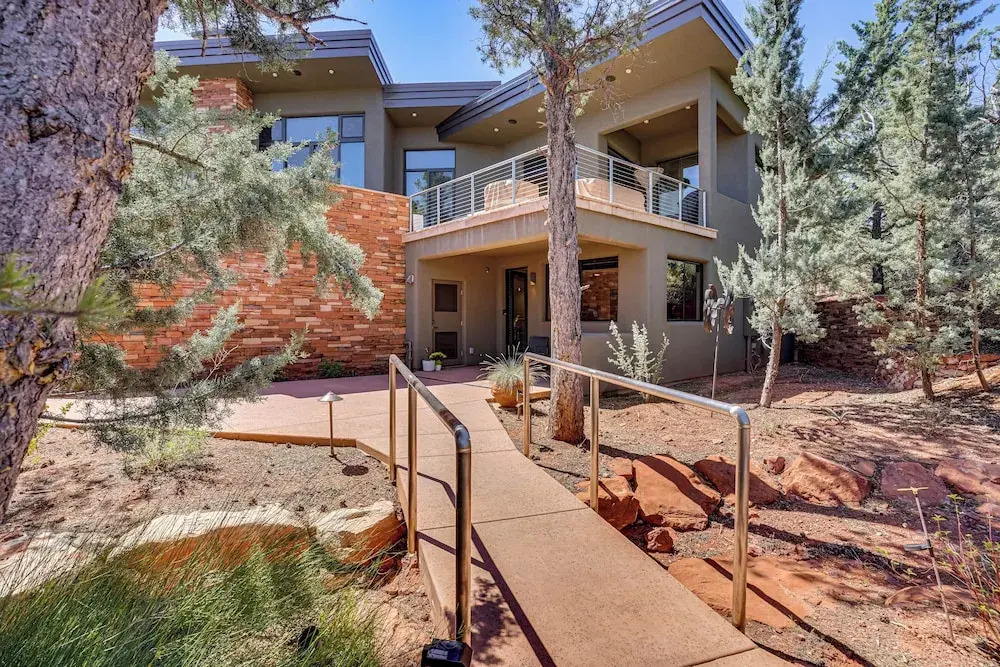 Mountain-view Patio: Sedona Suite Near Trails