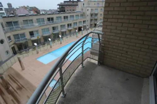 Appartement met zeezicht en verwarmd zwembad