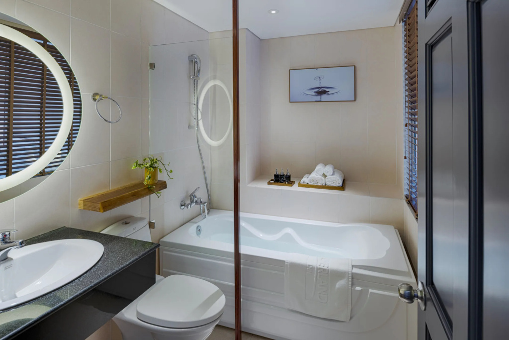 Silverland Min Hotel