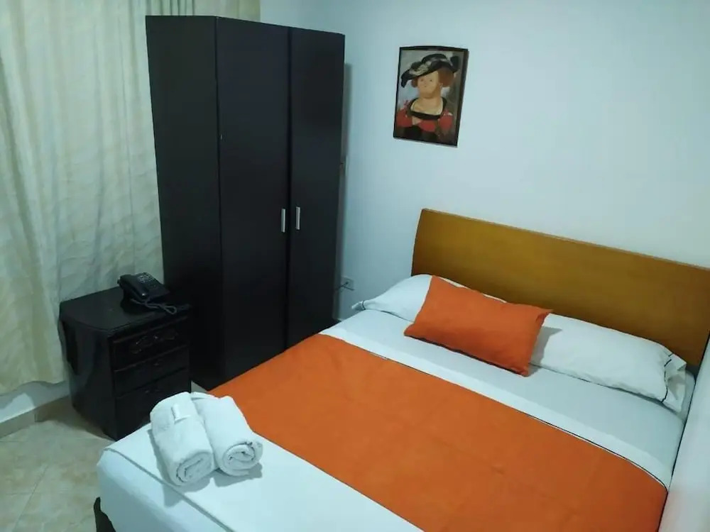 Ayenda 1233 Gran Imperio
