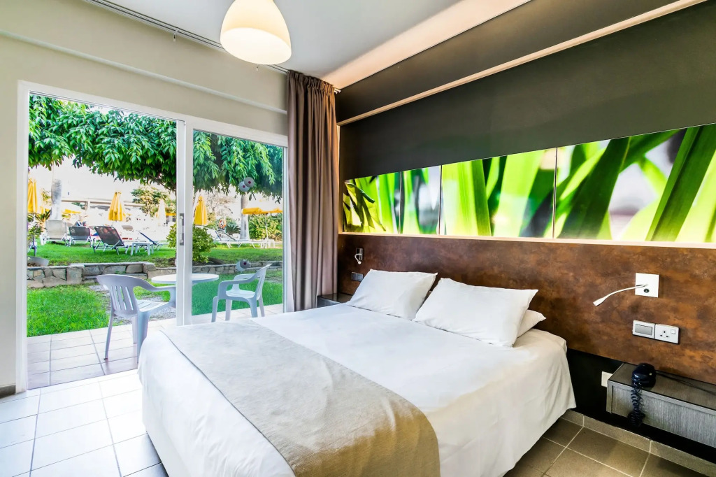 Mayfair Hotel