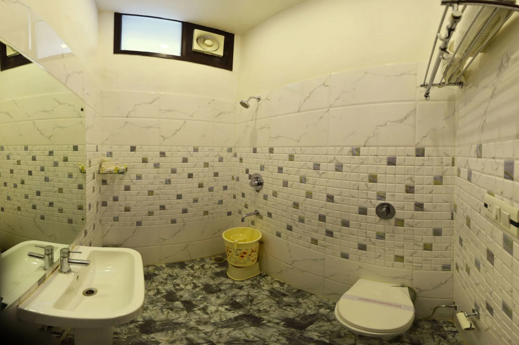 Hotel Puri Palace Amritsar