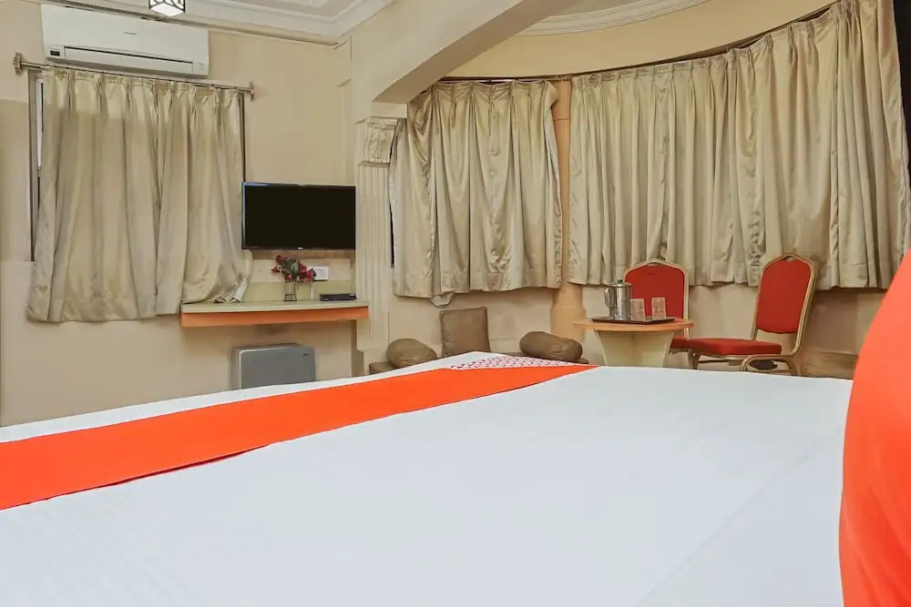 Hotel Tushar