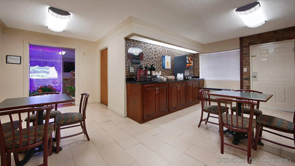 Best Western Inn & Suites of Macon