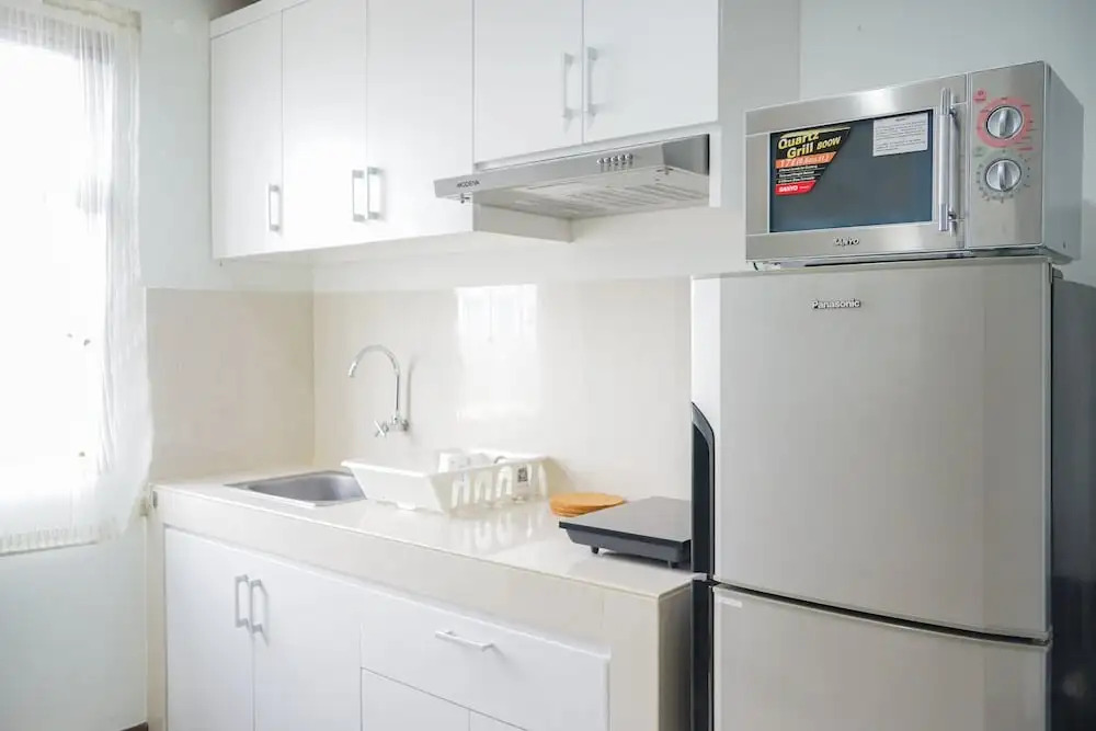 Minimalist 2BR at Springwood Apartment