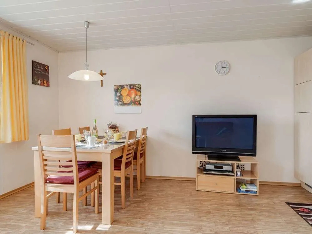 Sunny, Modern Furnished Apartment Your Favourite Place to Relax