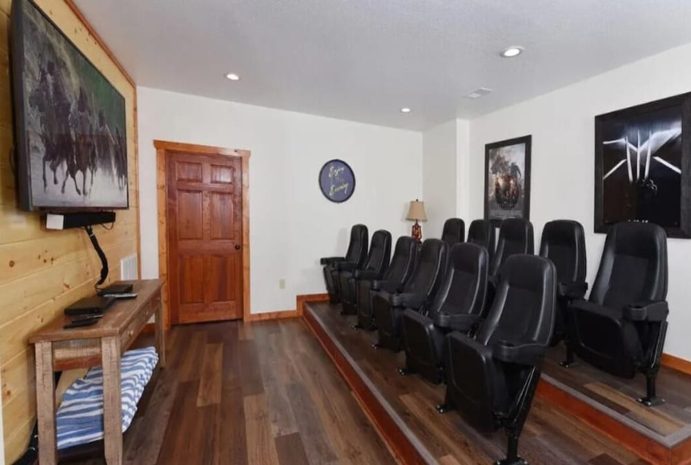 Sherwood Love To See You Again 3 Bedroom Cabin