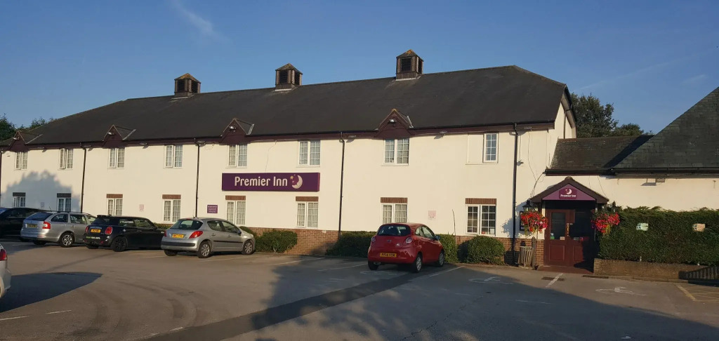 Premier Inn Wirral (Greasby)