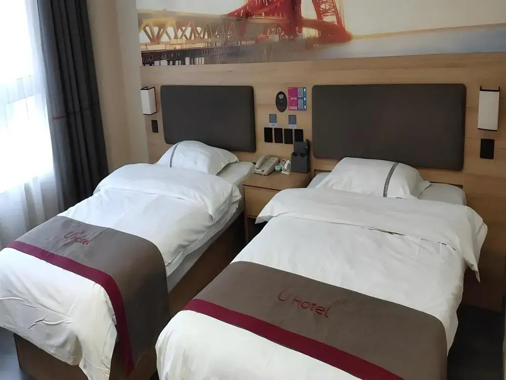 Thank Inn Plus Hotel Zaozhuang Central District Ginza Shopping Mall