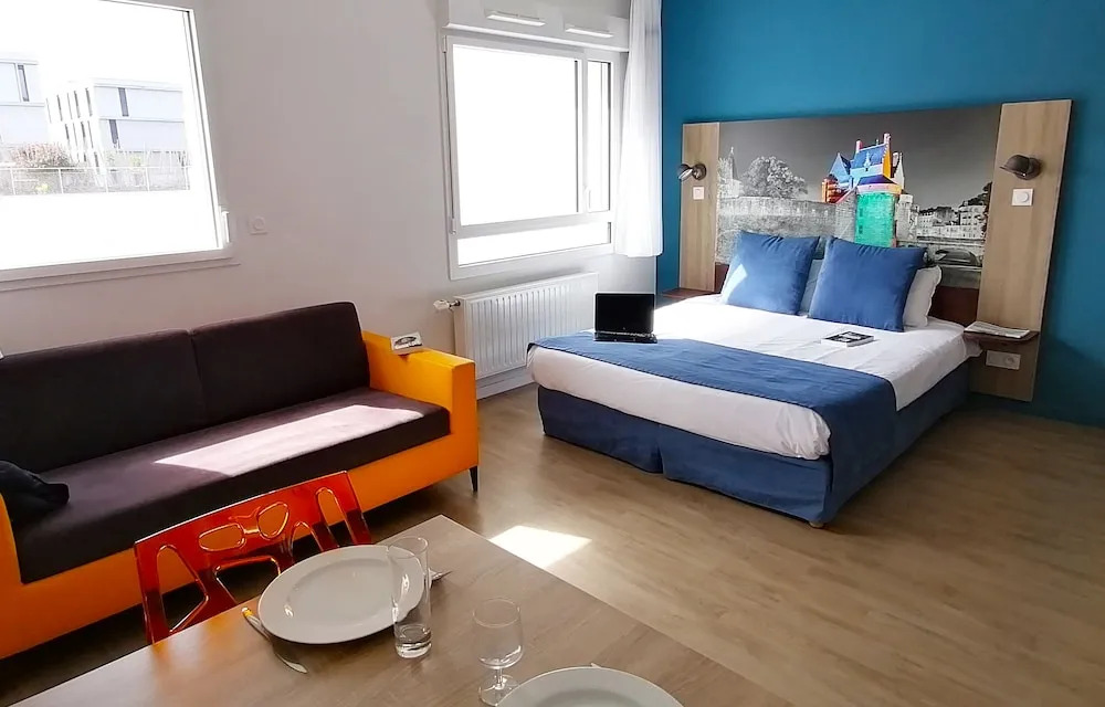 Appart-Hotel Mer & Golf City Ile de Nantes