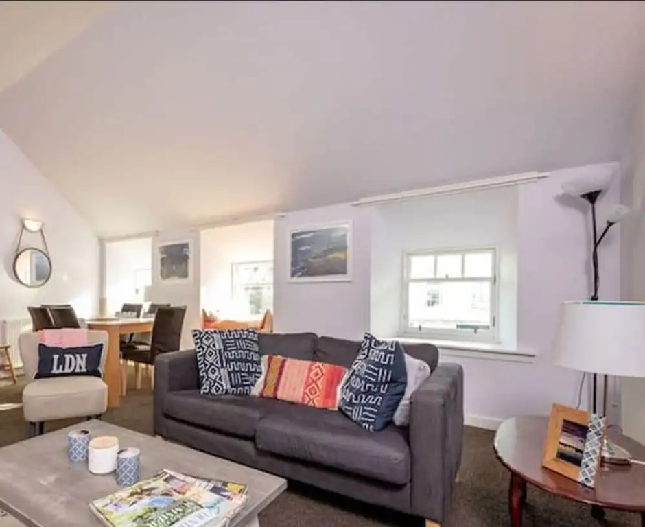 Central St Andrews Loft Apartment