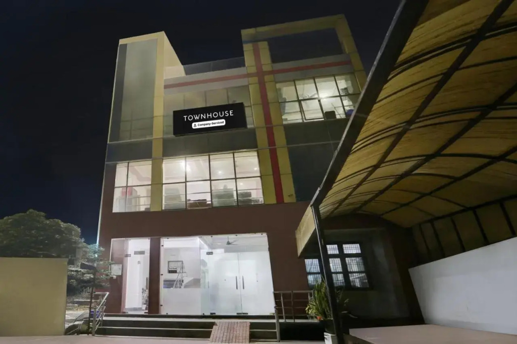 Townhouse Sector 4 Gurgaon