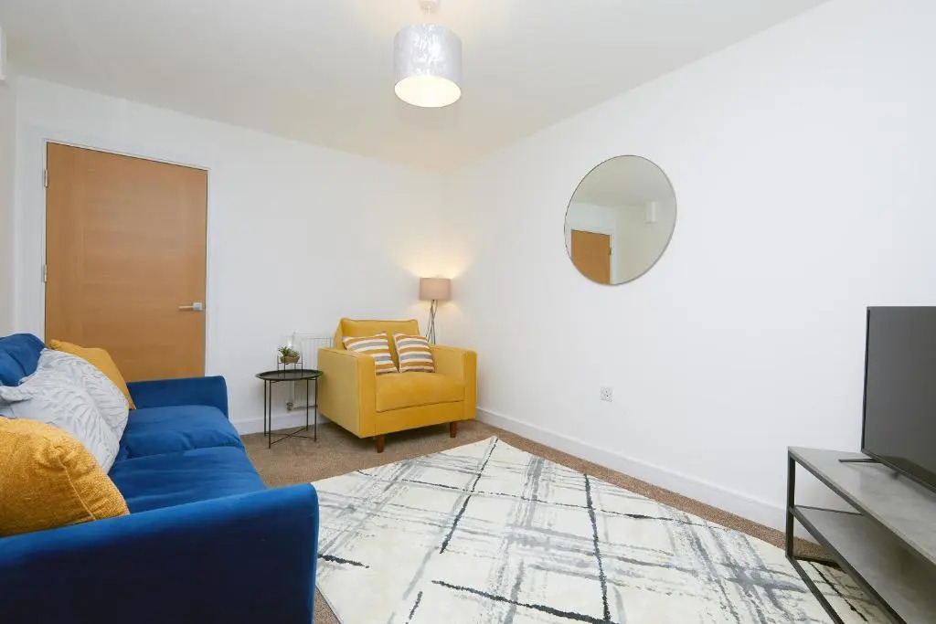 Royal Derby Hospital House (2.5 bath)