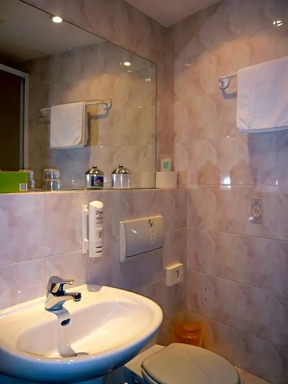 Hotel Am Wald B&B