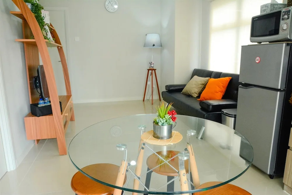 Cozy & Stylish Apartment W/ Great View At Madison Park