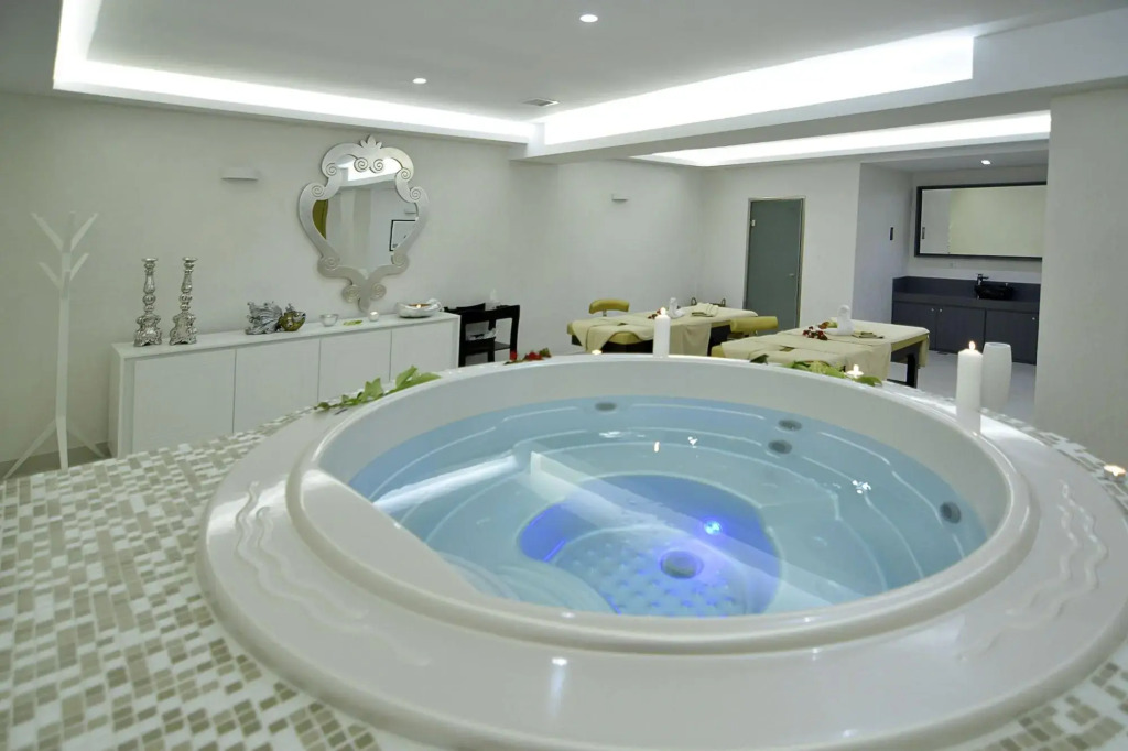 Insula Alba Resort & Spa