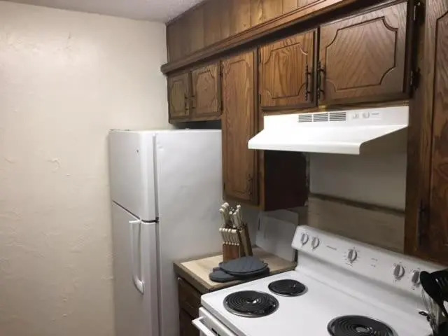 Cozy Upstairs 1 Bedroom Apartment close to Fort Sill