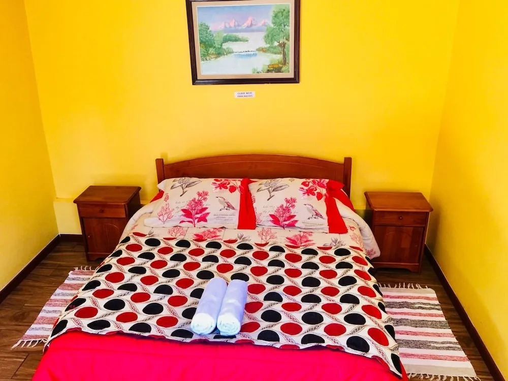 Hostal Intipara