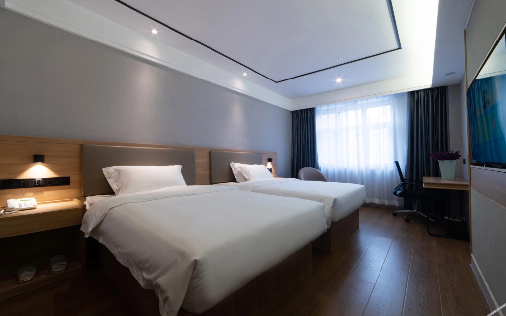 GreenTree Inn Express Hotel Altay Airport