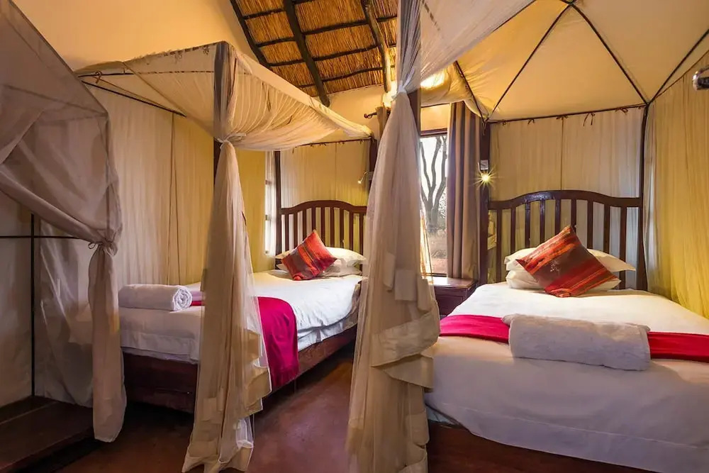 Mukambi Safari Lodge