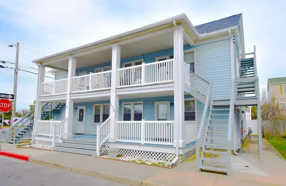 Four Winds 4 2 Bedroom Condo by RedAwning, Ocean City